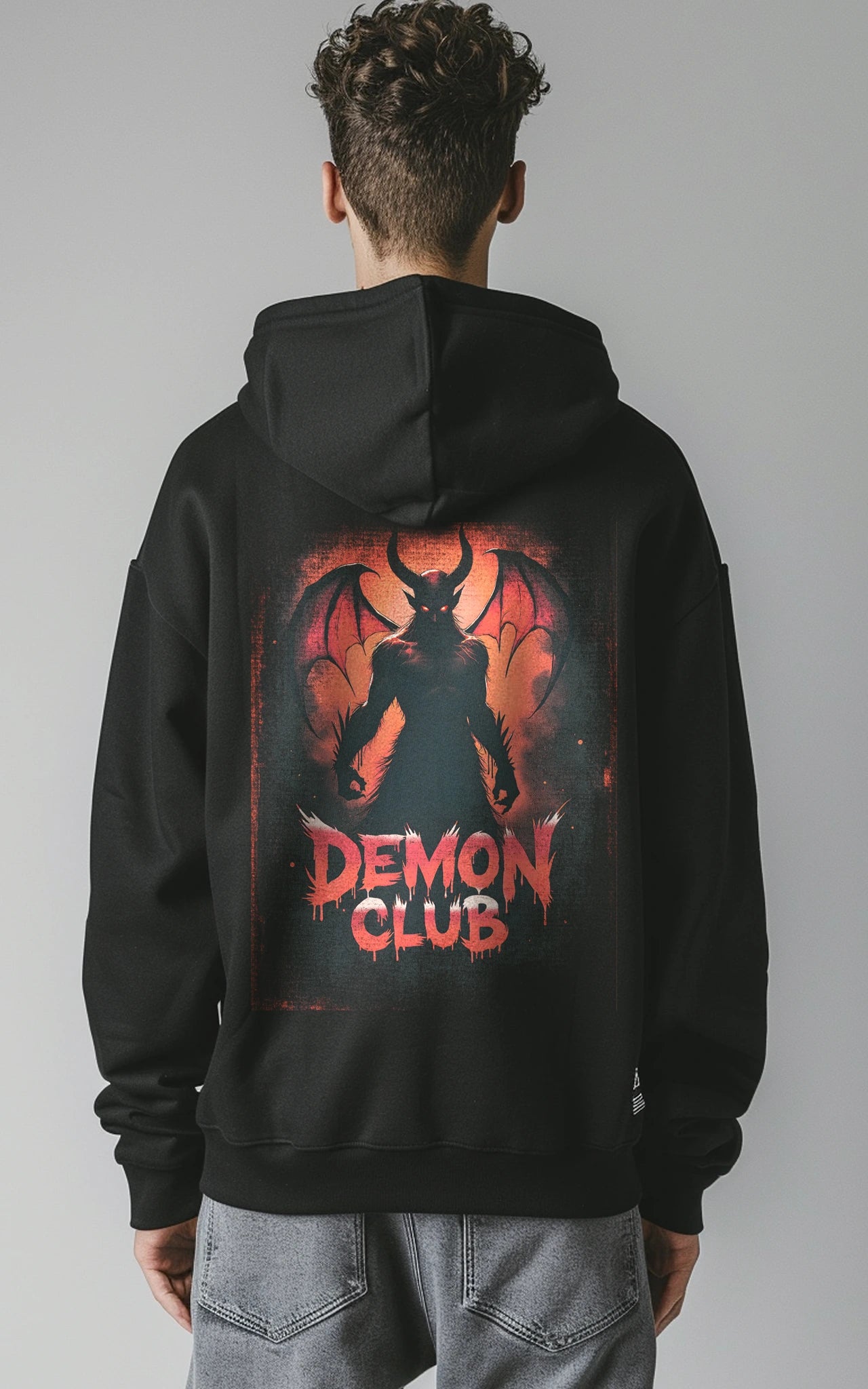 Schwarzer Demon Club Vintage Hoodie aus Bio-Baumwolle mit markantem Dämonen-Design